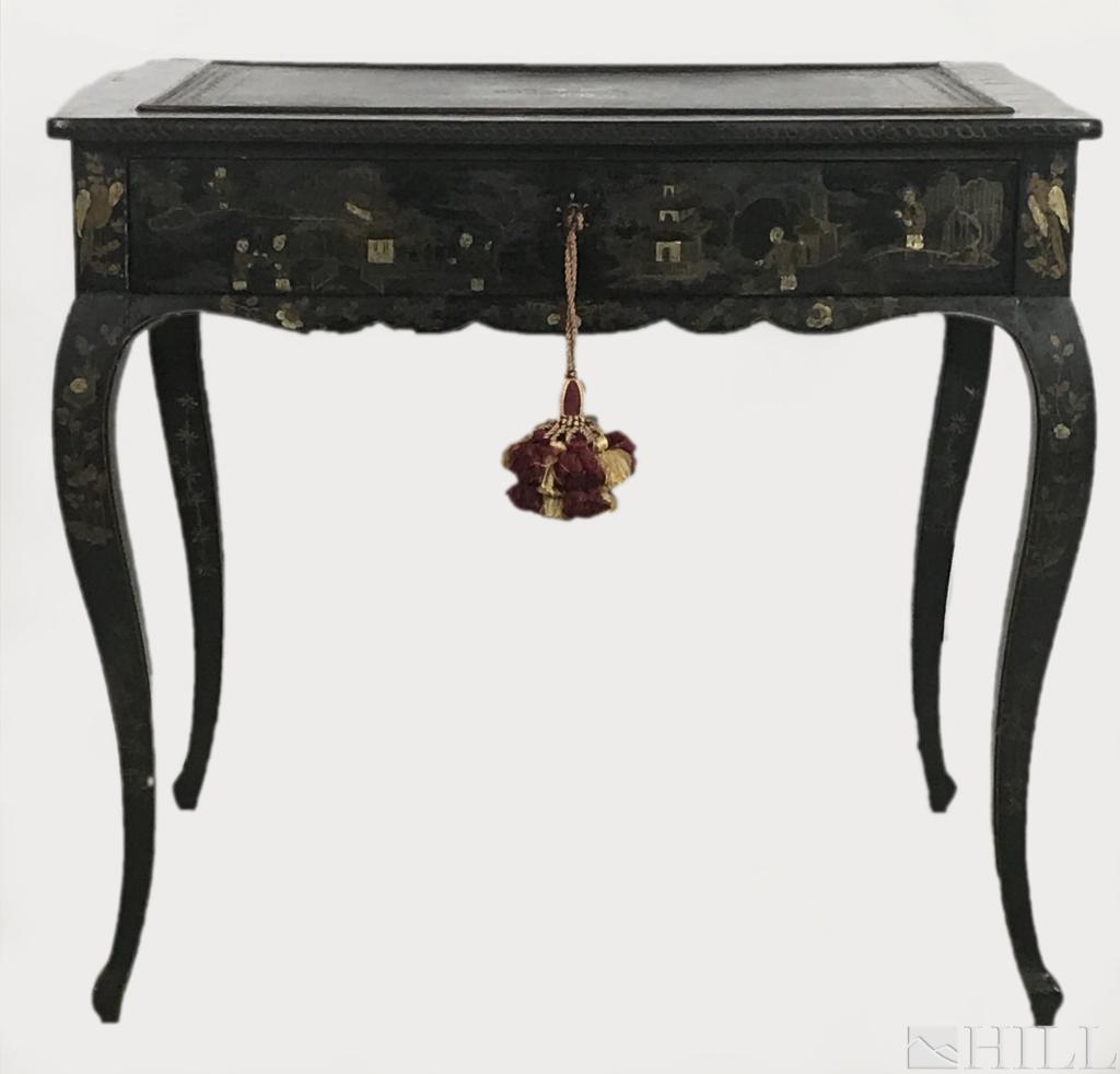 Antique Queen Anne Chinese Style Lacquered Vanity Desk: Chinese Lacquered Table (Chinese, 20th century) Queen Anne style Chinese Vanity with Drawer, Cabriole Legs Lacquered Wood with Mother Of Pearl Inlay. Table: 28 in. x 31 in. x 23 in. Condition: Good ov