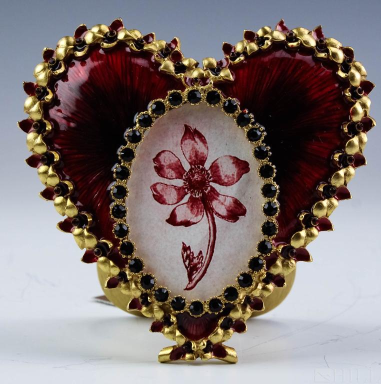 Jay Strongwater Red Heart Enamel Picture Frame 3x5 (1 of 4)