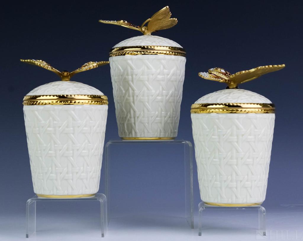 LOT 3 Jay Strongwater Porcelain Scented Candles (1 of 6)