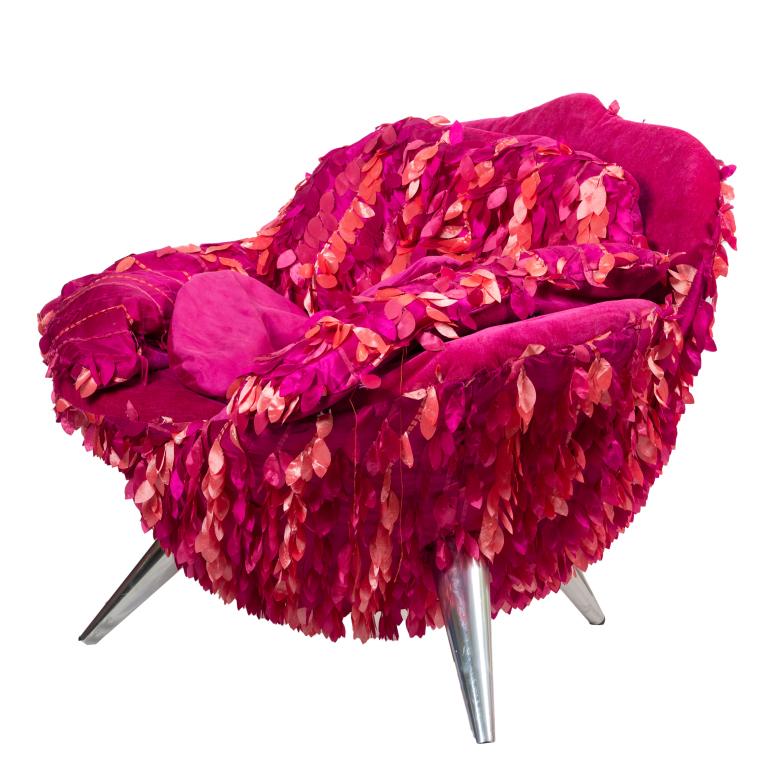 Masanori Umeda (1941-) Japan Floral Design Chair: Contemporary designed floral chair by Masanori Umeda (1941- Japan) Designed as a opening flower in reds and pink tones. Chair approximately 31 in. x 35 in. Good condition with mild surface wear. Tears