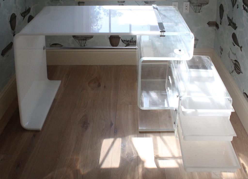 Mid Century Modern White Clear Lucite Desk Mcm Feb 26 2020