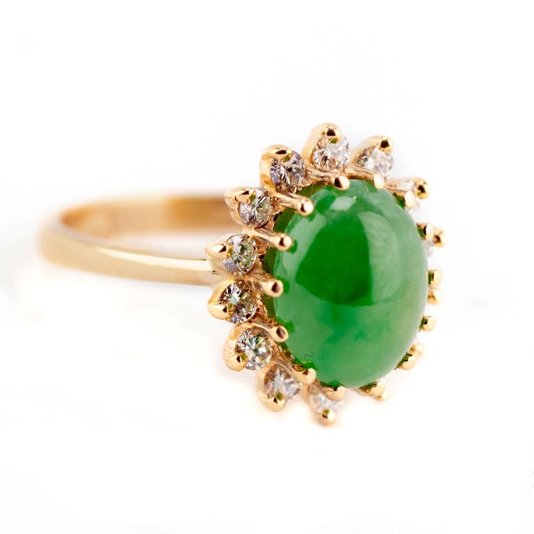 Fine 14k Gold Green Jade & Diamond Ring Size 6 (1 of 4)