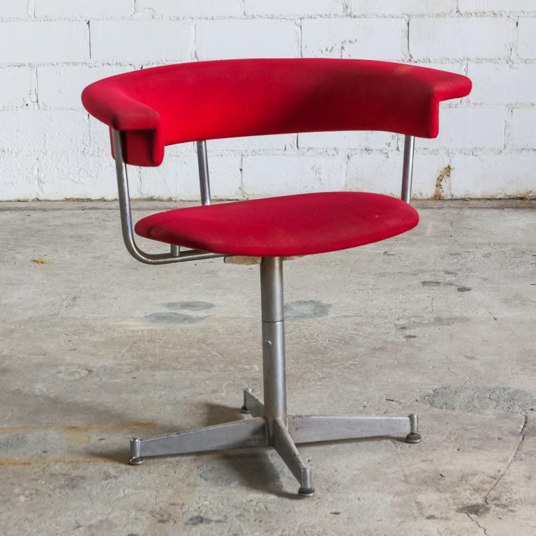 Thonet Mid 20th Century Modern Red Bucket Chair (1 of 6)