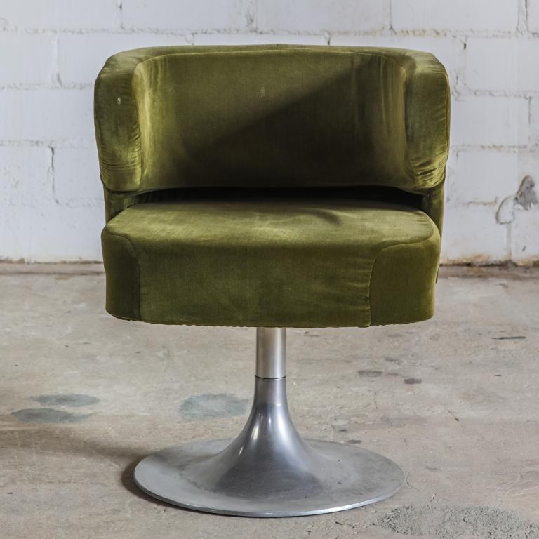 Gianni Moscatelli for Formanova Tulip Base Chair (1 of 7)