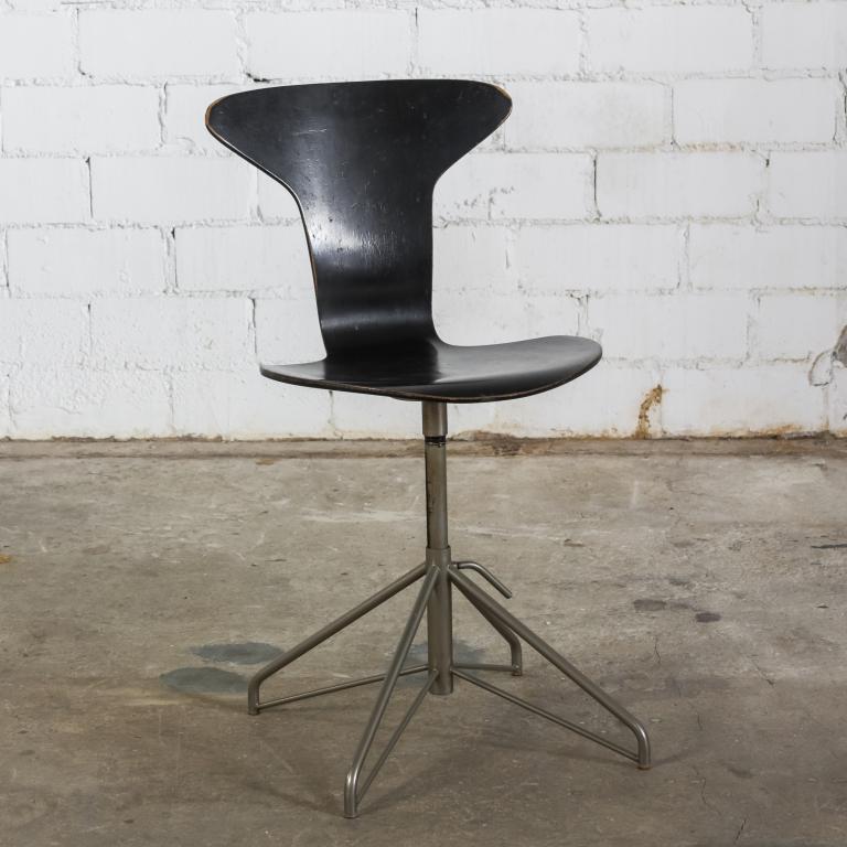 Fritz Hansen Mid Century Modern Bentwood Chair MCM (1 of 5)