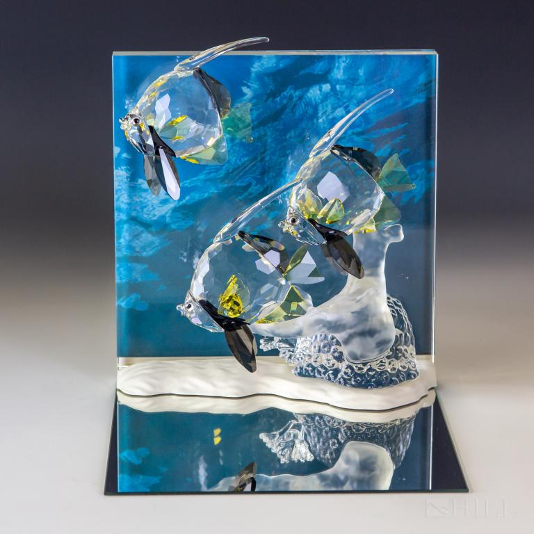 Swarovski Crystal 2007 Community Of Sea Angel Fish: Swarovski Crystal Society framed figurine 2007 annual edition, titled "Community", designed by Heinz Tabertshofer. One of a thee part trilogy called "Wonders Of The Sea". Featuring three angel fish / 