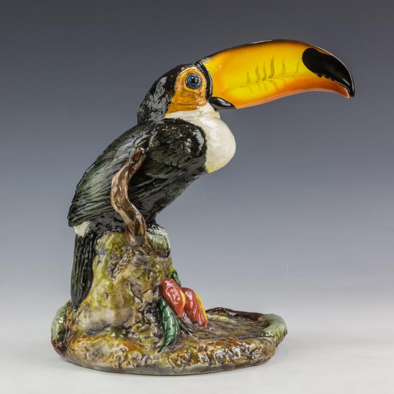 The Townsends Ceramic Wild Toucan Bird Sculpture (1 of 6)