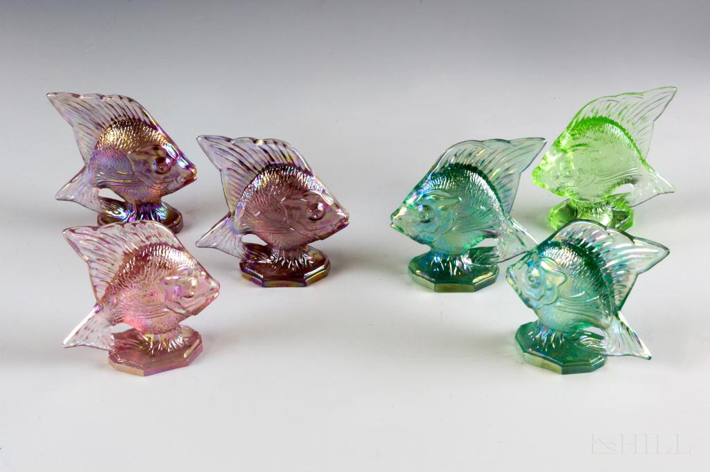 6 Vintage Fenton Iridescent Colored Art Glass Fish (1 of 4)