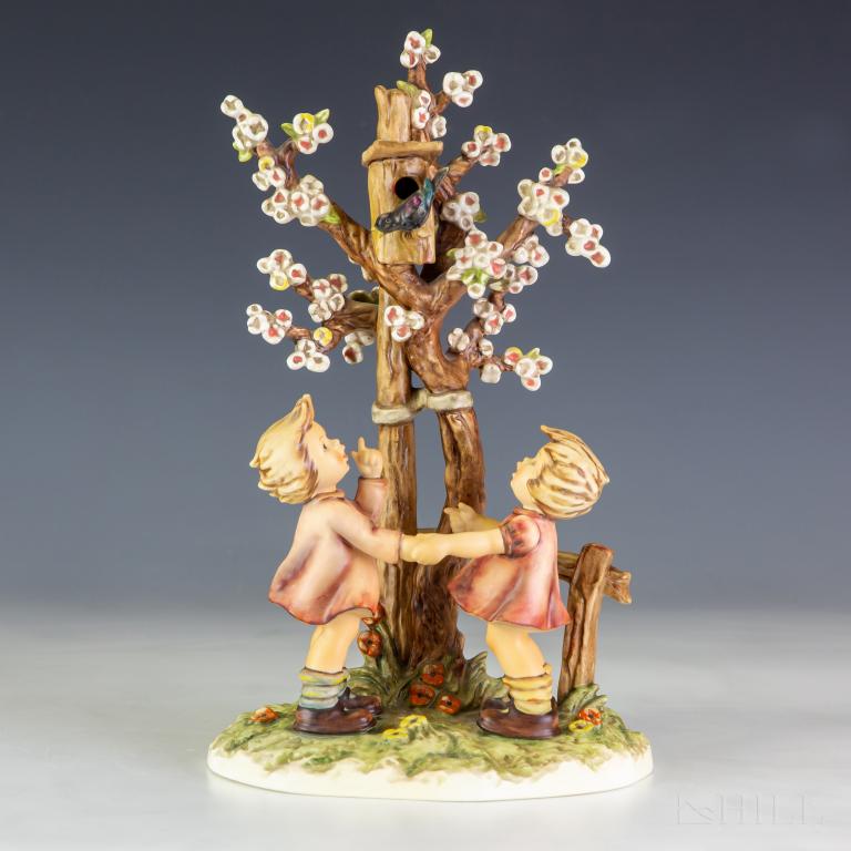 Hummel Welcome Spring 635 Century Collection TMK7 (1 of 6)