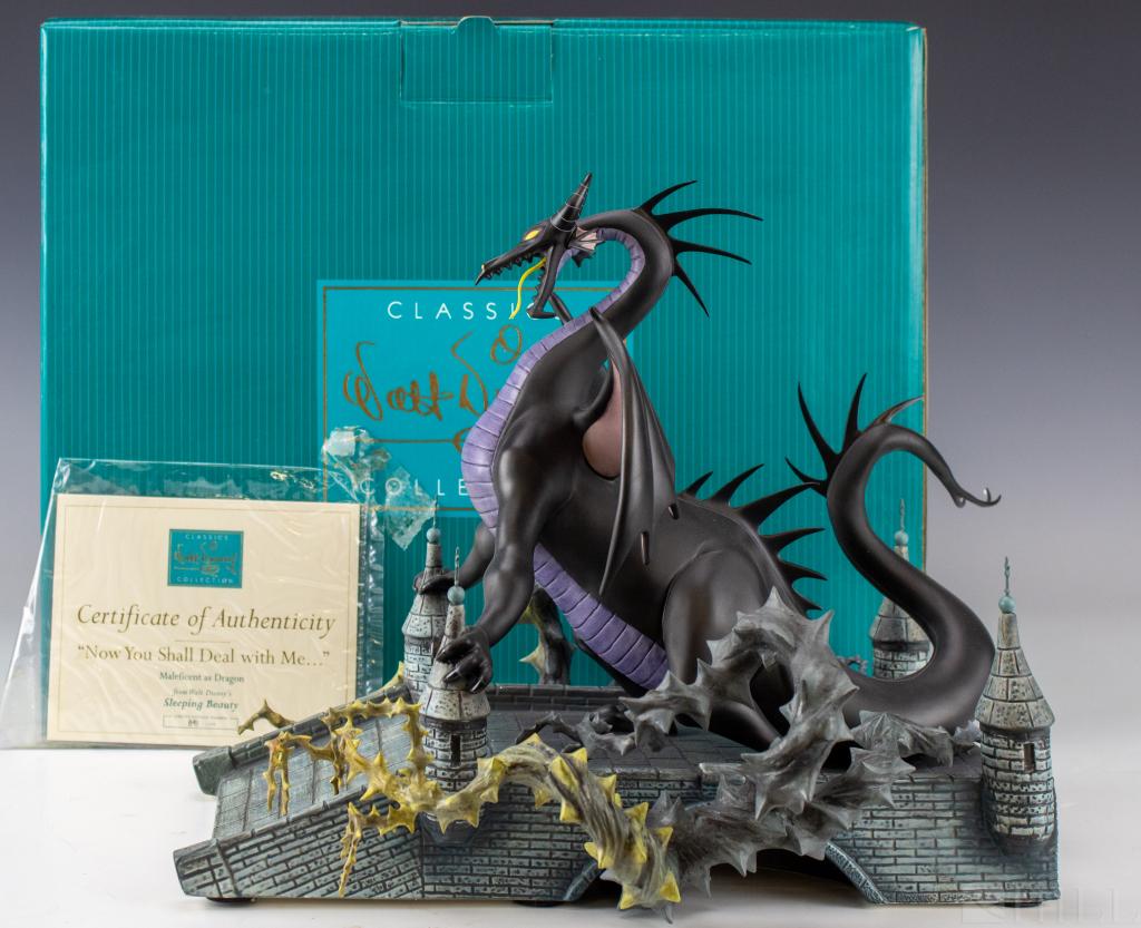 WDCC Disney Maleficent Dragon Deal With LE w Box (1 of 8)
