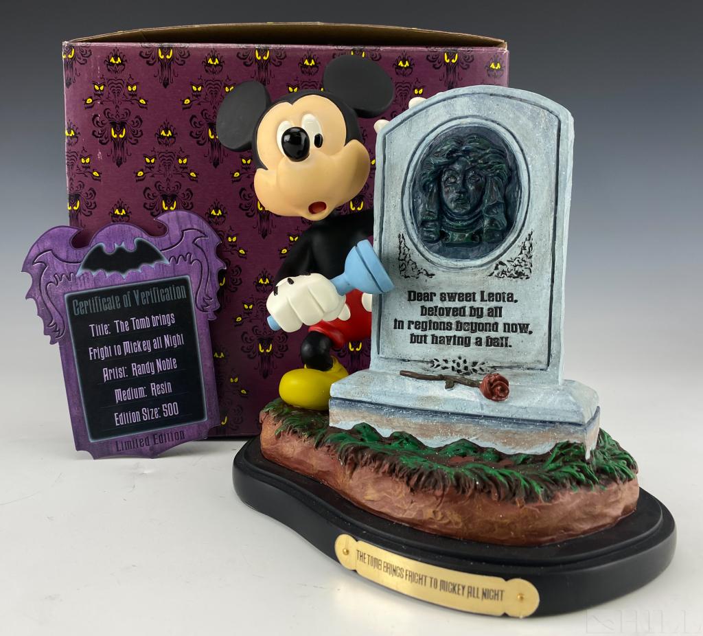 Disney 999 Happy Haunts Mickey Fright Tomb LE wBox (1 of 5)