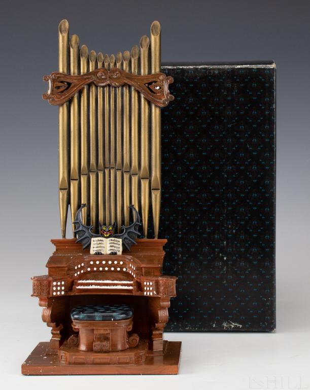 Disney 999 Happy Haunts Haunted Mansion Pipe Organ