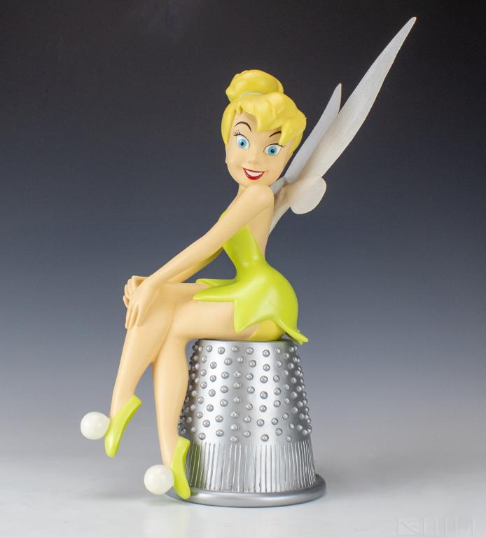 Disney Big Figure Fiber Optic Winged Tinkerbell (1 of 4)