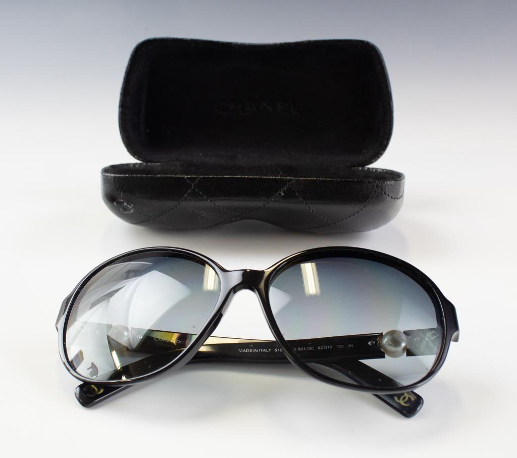 Chanel 513H Womans Collection Perle Sunglasses (1 of 5)