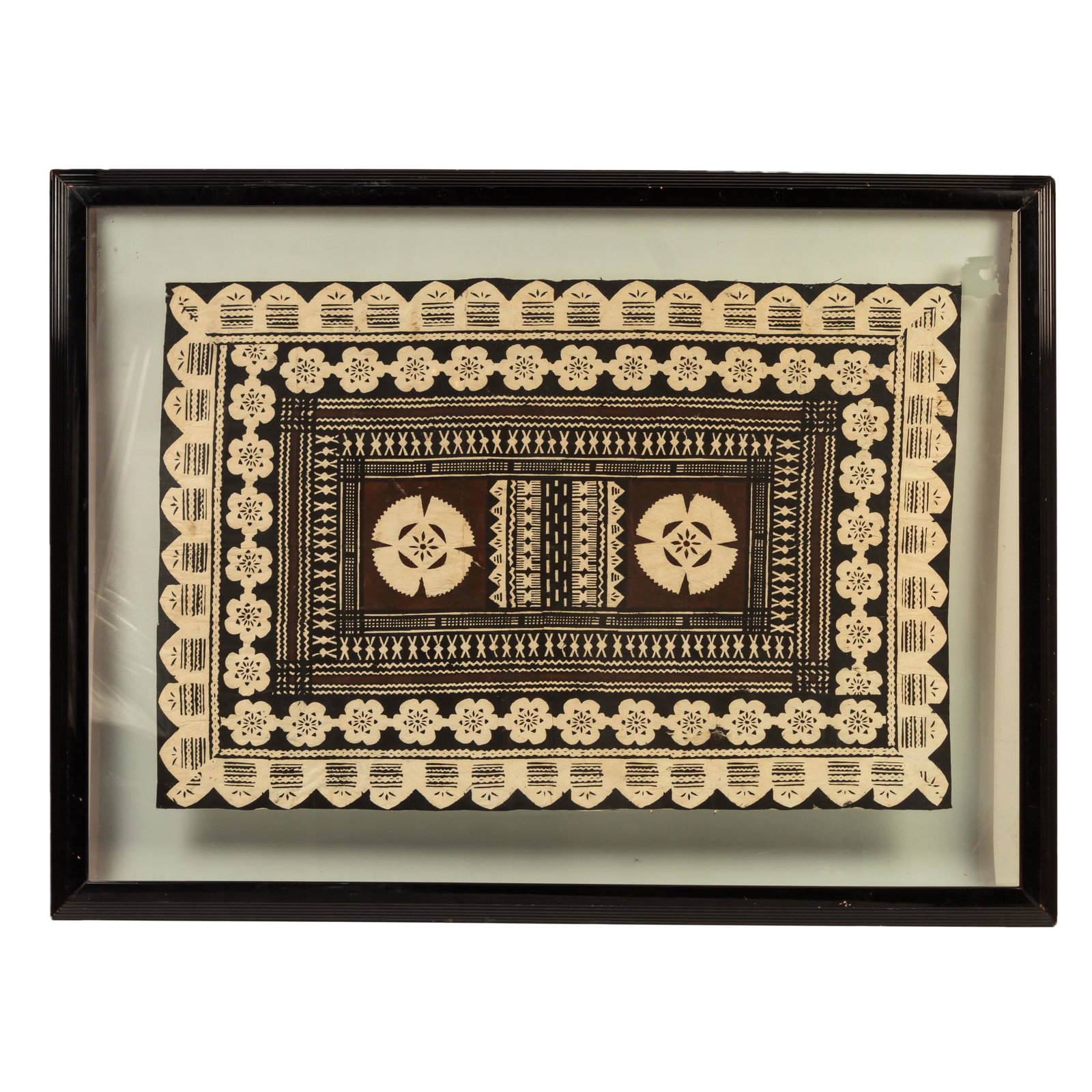 Lg Vintage Fijian Masi Tapa Cloth Painting FRAMED: Beautiful large framed Faji Masi Tapa cloth. Featuring floral center and trim, black and white motif. Housed in a glass frame. Measures 37 1/4 in. x 24 3/4 in. (sight), 37 1/2 in. 45 1/4 in. (framed).