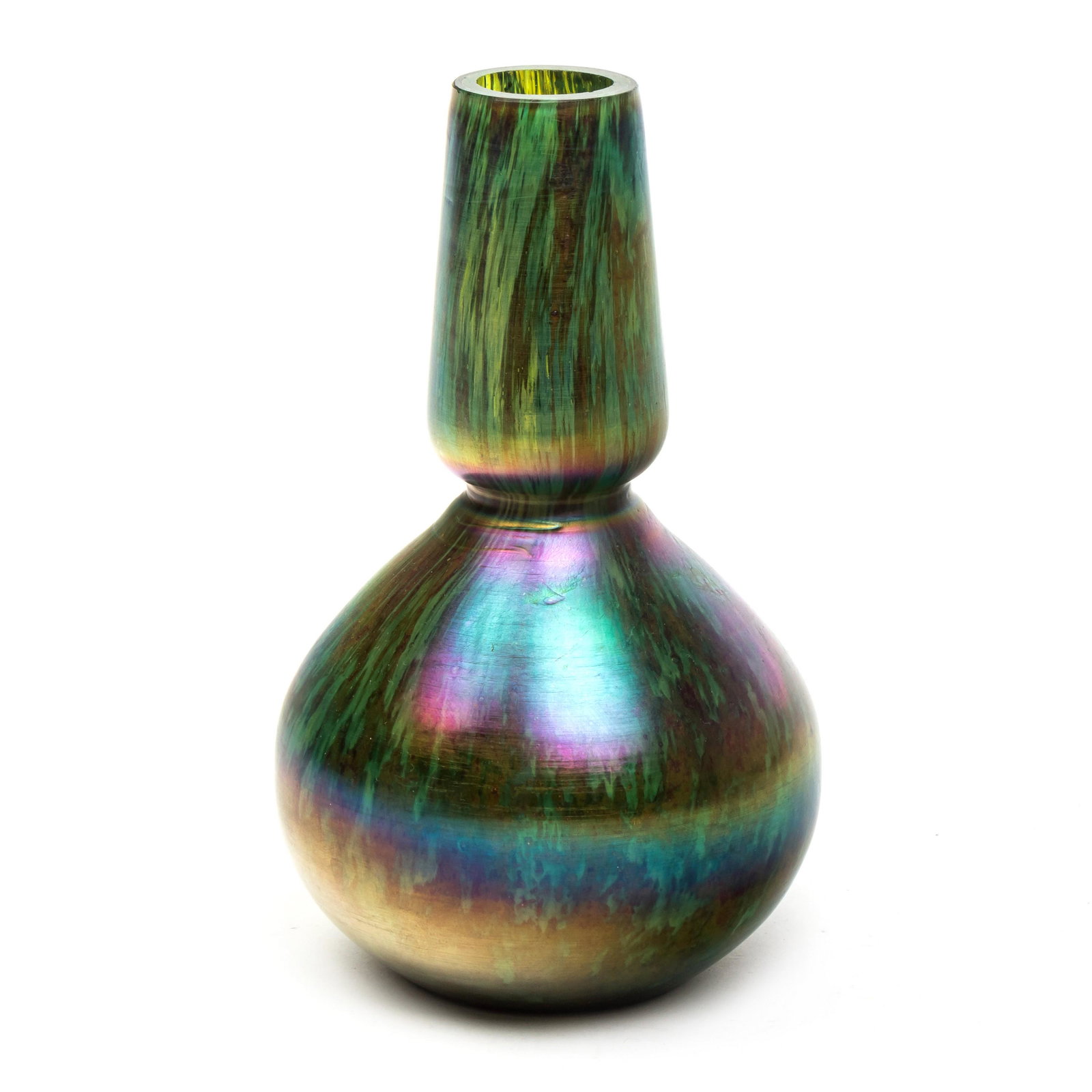 Loetz Style Iridescent Deco Art Glass Bud 7" Vase: Loetz (Austrian). Old style iridescent art glass bud vase. Unsigned. Good overall condition with minor wear. Measures 7 in. x 4 in. Hill Auction Gallery in house USA continental shipping $35 plus insu