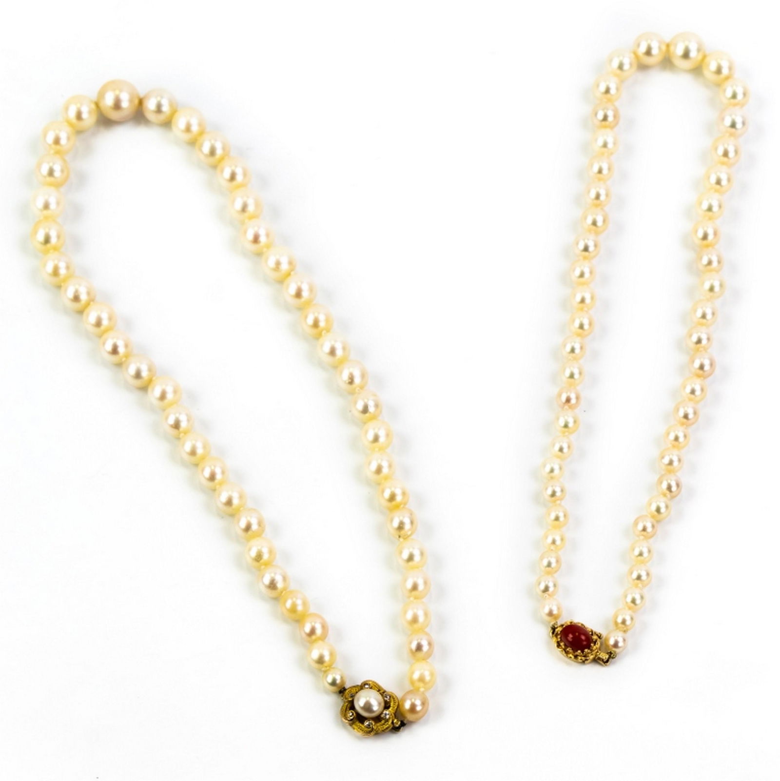 2pc 14k Gold Graduated Culture Pearl Necklaces LOT (1 of 8)