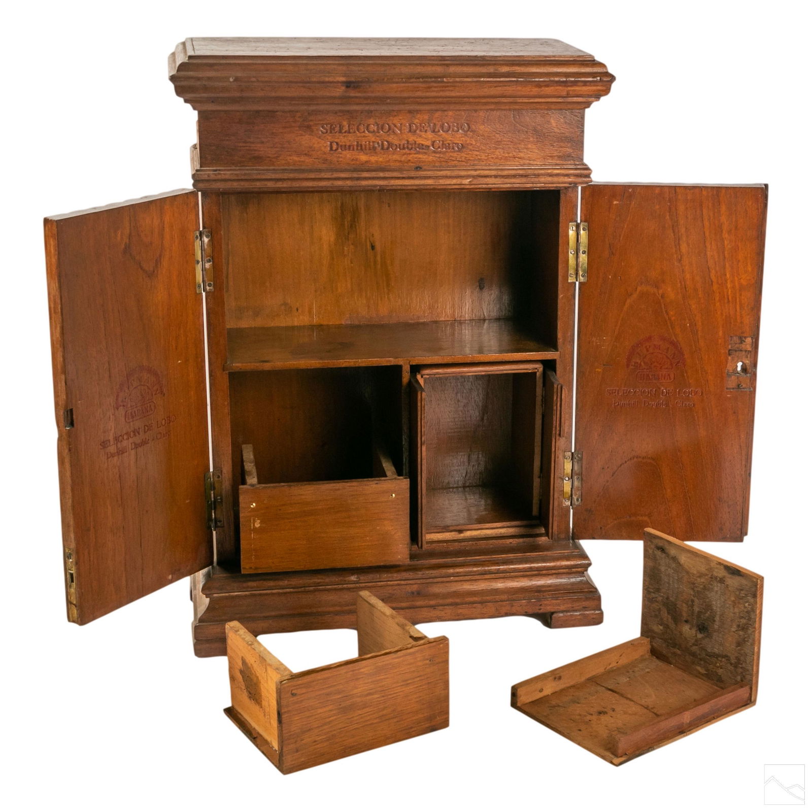 Dunhill Wood Seleccion De Lobo Cuban Cigar Cabinet