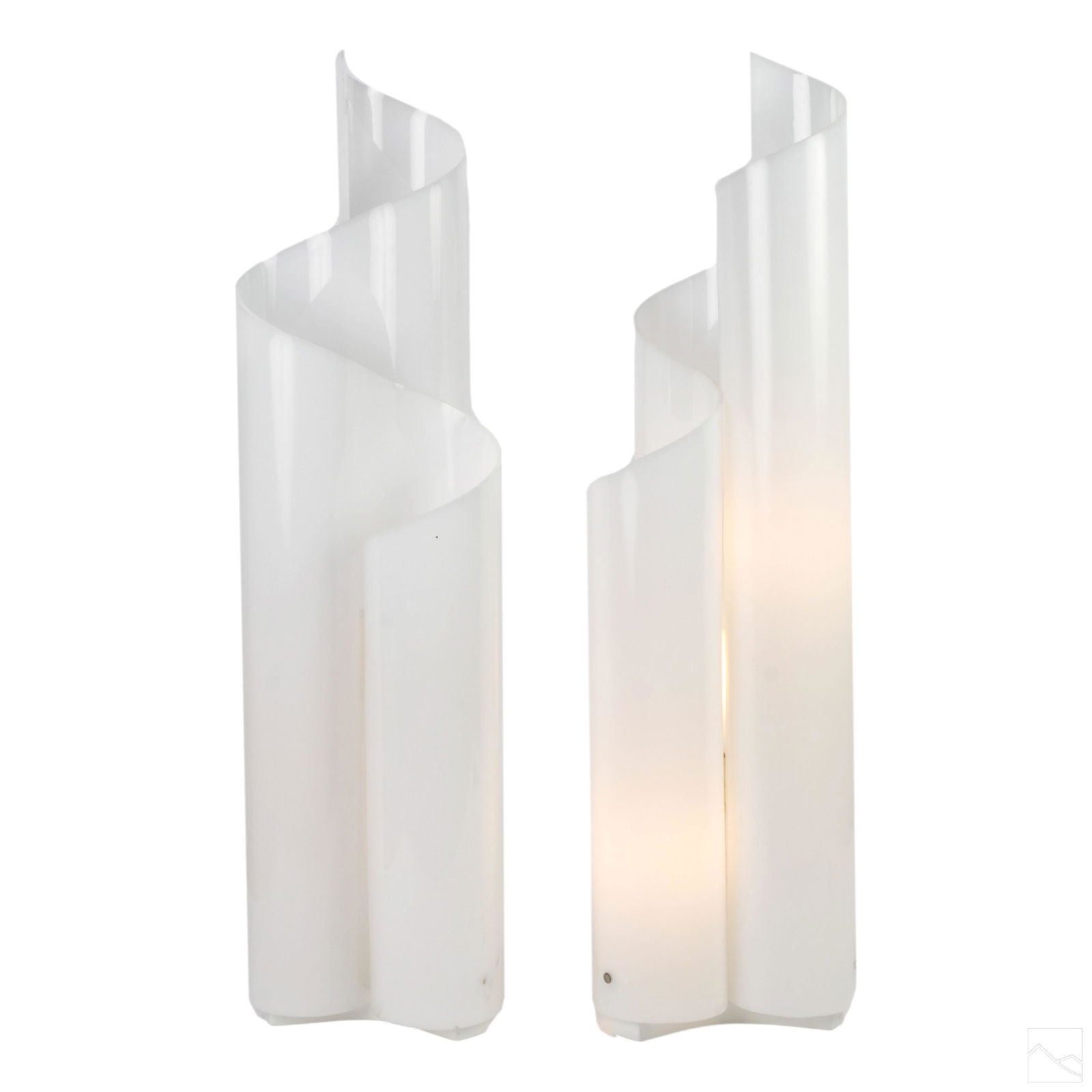 Vico Magistretti for Artemide Mezza Chimera Lamps (1 of 7)