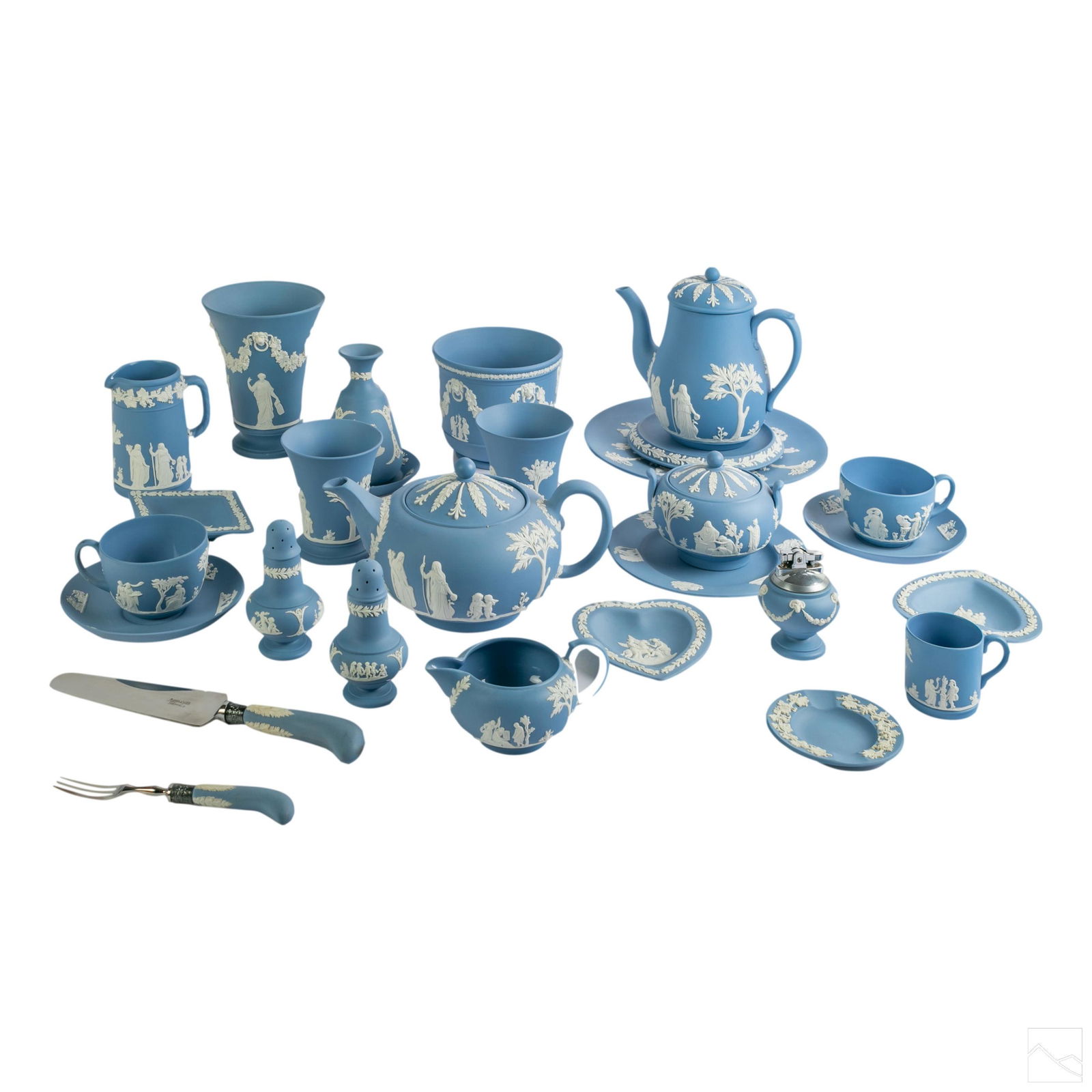 Wedgwood 36 Pieces Jasperware Blue and White China (1 of 20)