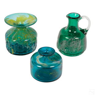 Modern Mdina Style Vintage Studio Art Glass Vases: Collection of three vintage mid century modern studio art glass vases. In the style of Mdina Michael Harris art glass. Includes: (1) 5" vibrant blue, green, and gold Brutalist modern art glass vase (n