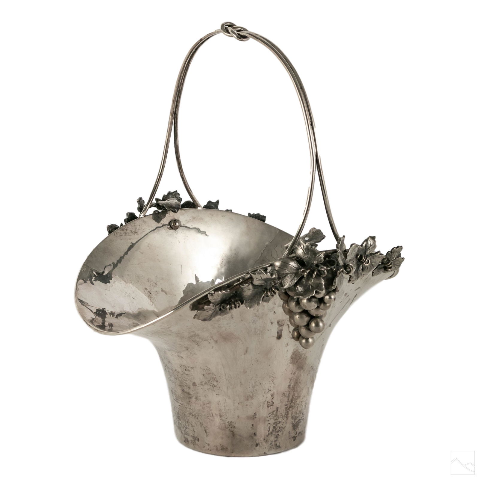 900 Silver Handled Grapevine Clusters Basket 887g (1 of 5)