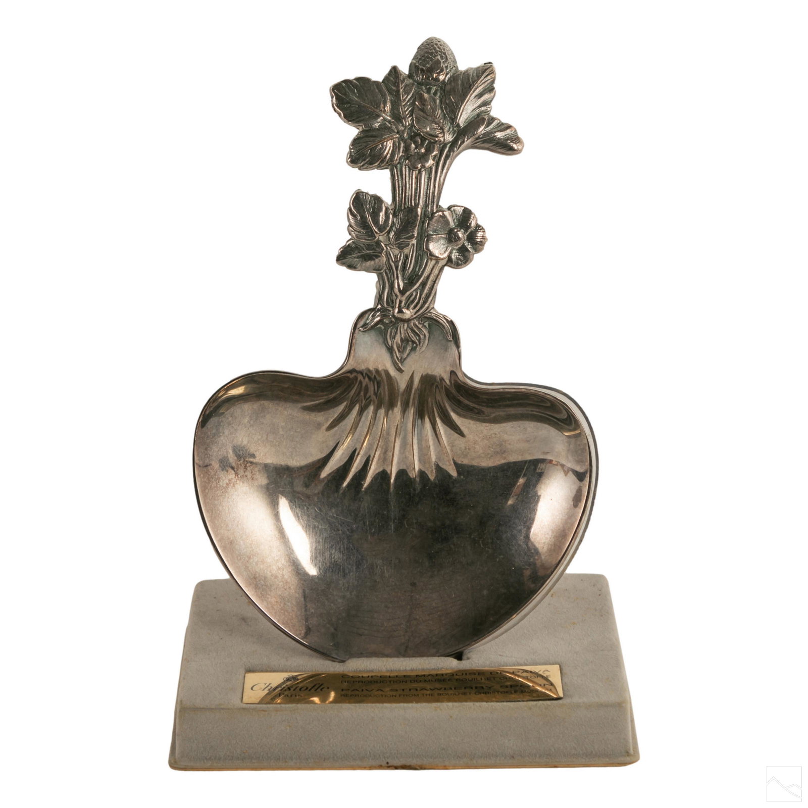 Christofle French 6" Silver Plate Strawberry Spoon: Christofle silver plate spoon tray with scalloped bowl and strawberry floral motif to handle. Known as the "Paiva Strawberry Spoon", this is a reproduction from the Bouilhet Christofle Museum in Paris