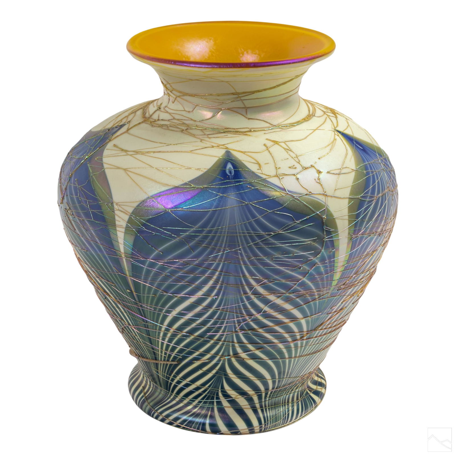 Durand Art Glass Threaded Baluster 11" Vase SIGNED (1 of 6)