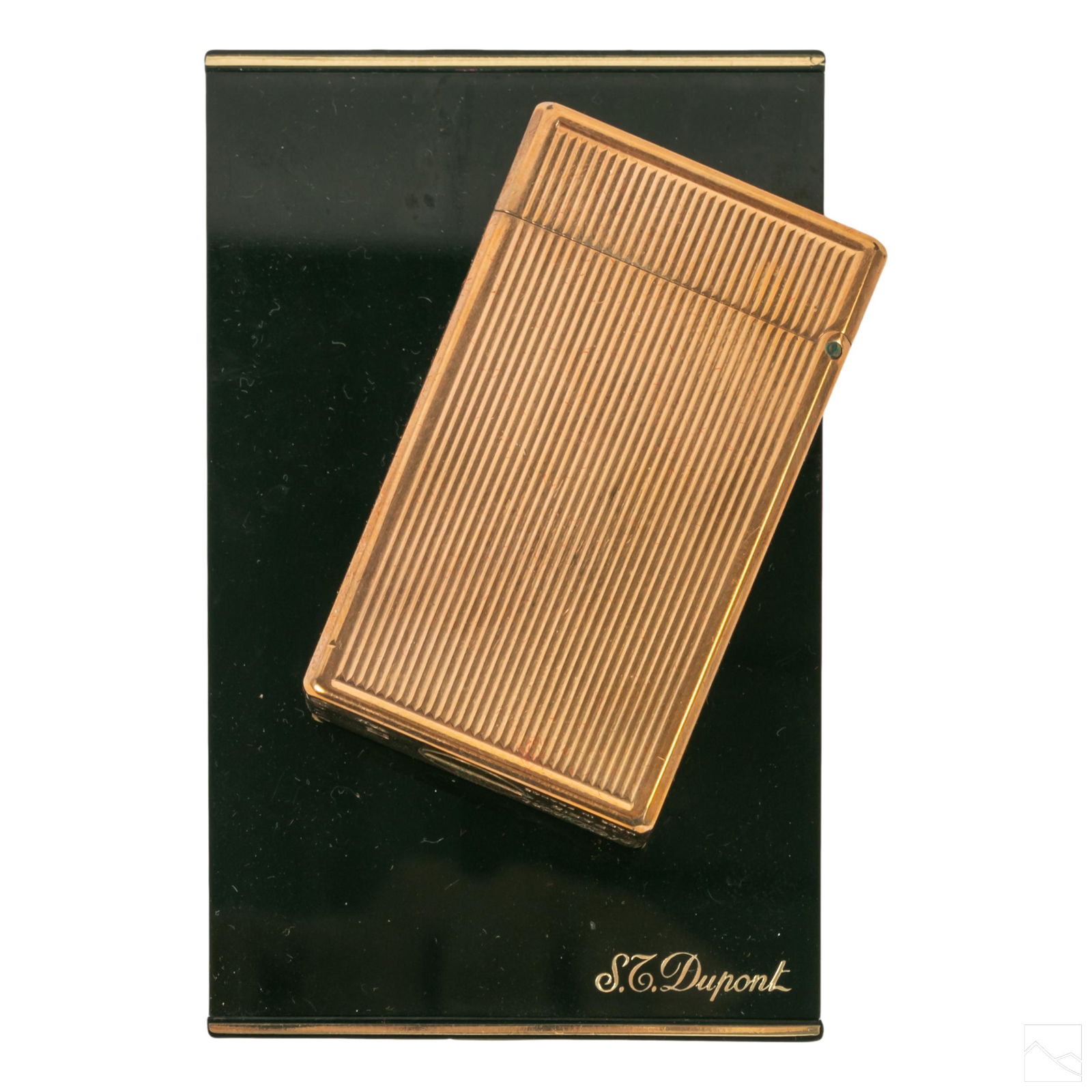 S.T. Du Pont Paris Gold Plated Flip Pocket Lighter (1 of 4)