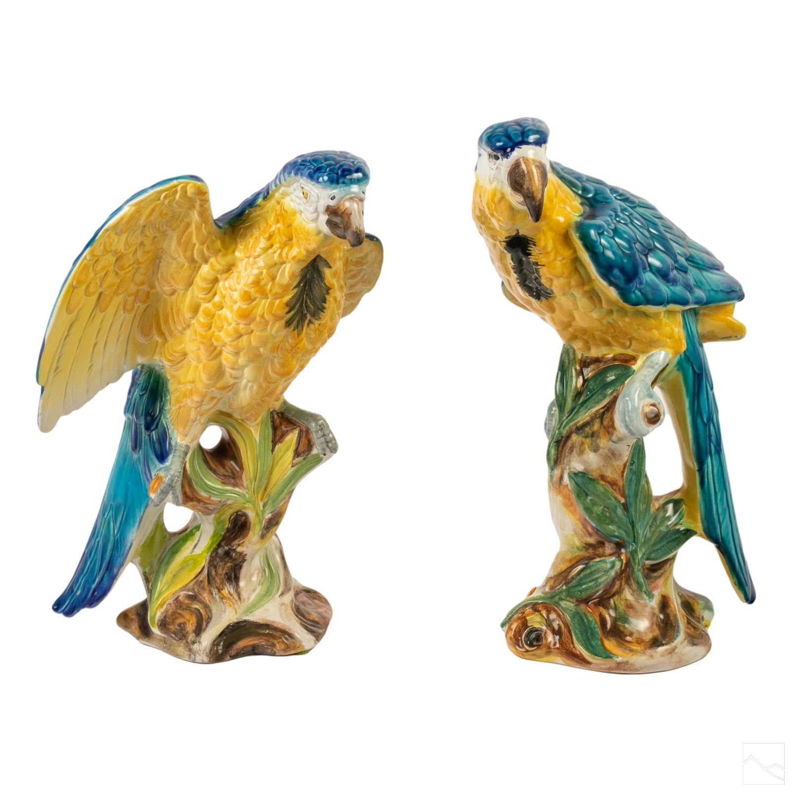 Italian Porcelain Wildlife Parrot Birds Sculptures (1 of 5)