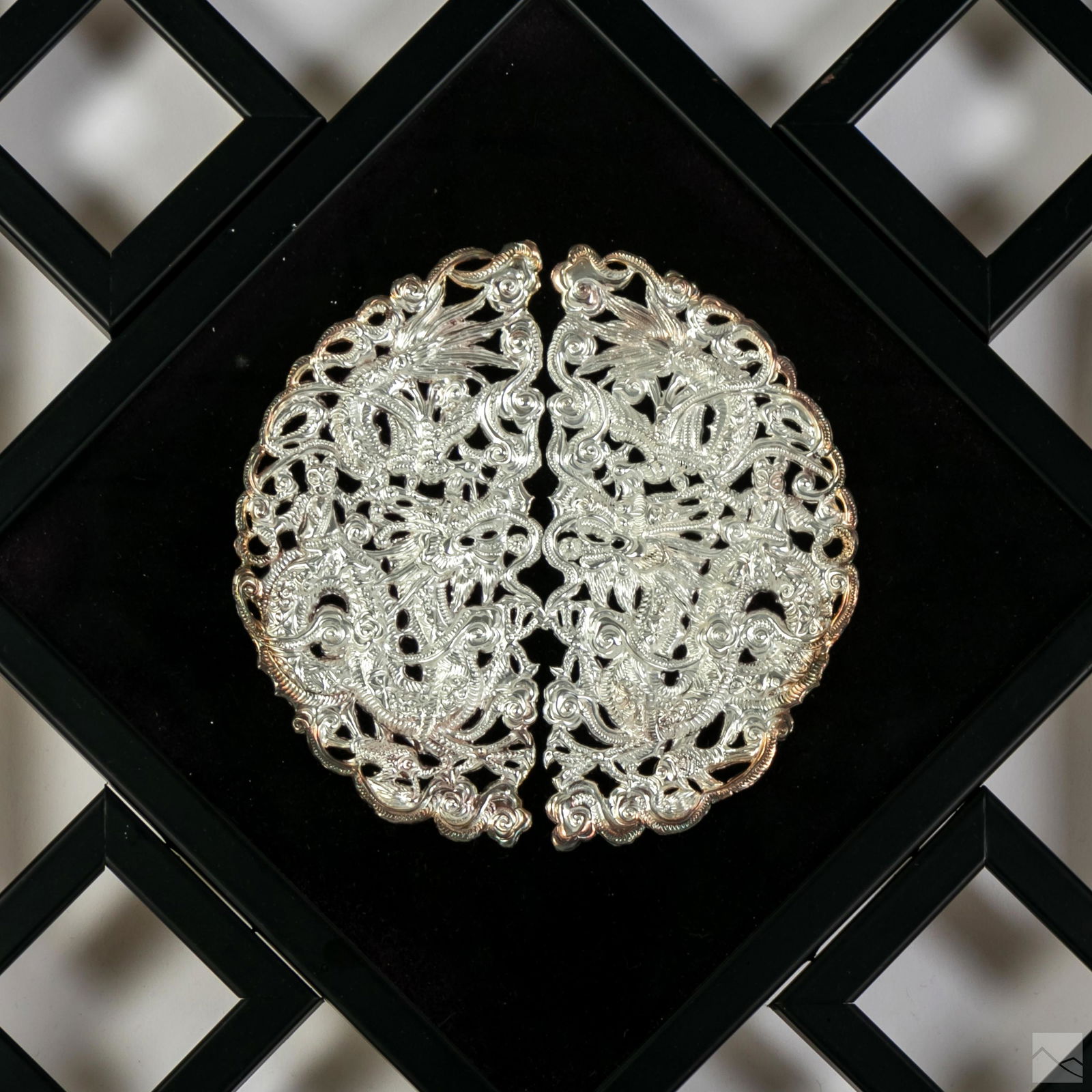 Chinese Miao Silver Jewelry Pierced Dragon Relief (1 of 5)