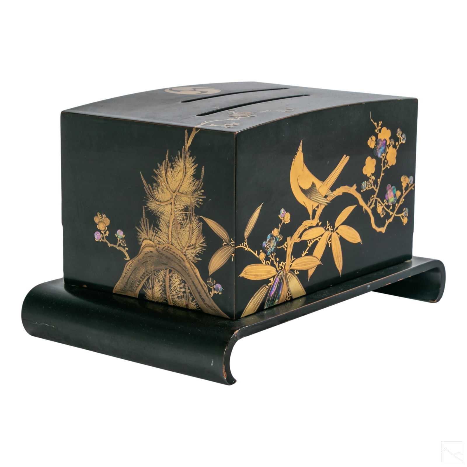 Japanese Meiji Black Lacquer Gold Inlay Lidded Box (1 of 6)