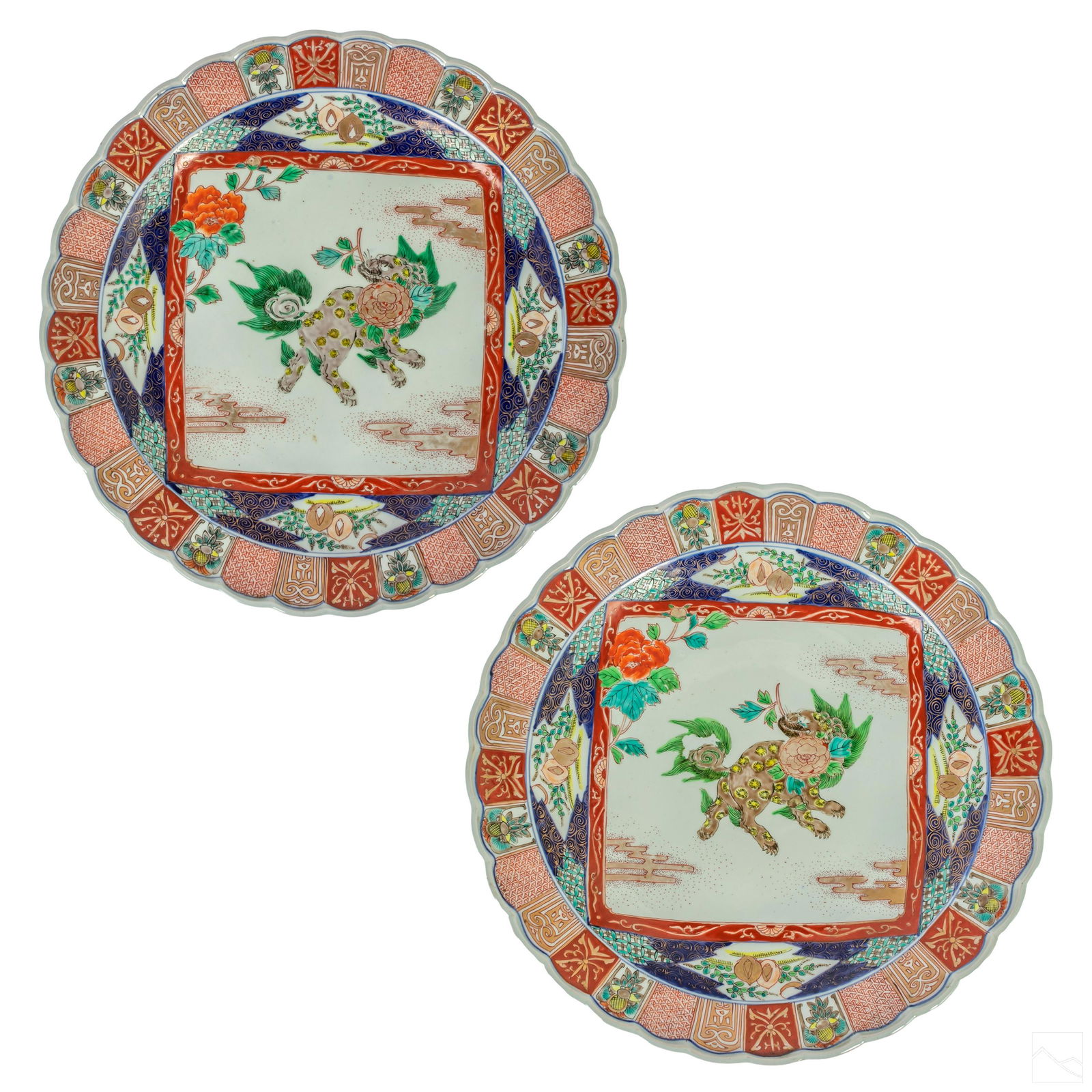 Japanese Imari Porcelain Figural Centerpiece Bowls (1 of 7)