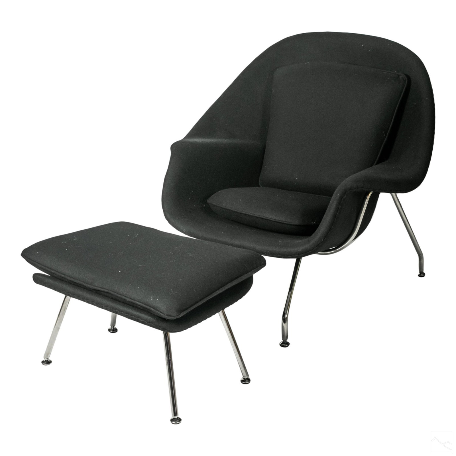 Modern Black Womb Chair Designed by Eero Aarnio (1 of 6)