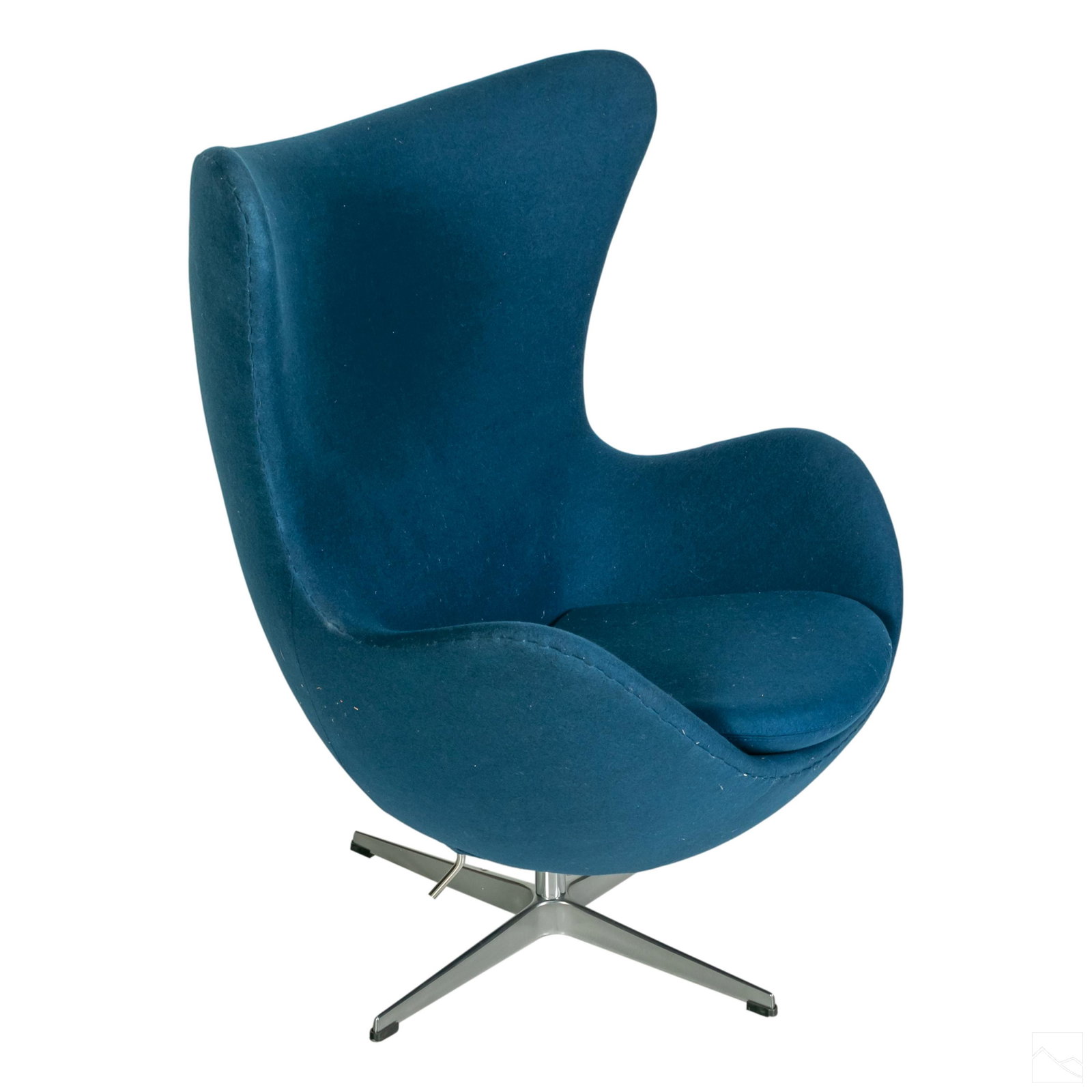 Modern Blue Egg Chair Designed by Arne Jacobsen (1 of 8)