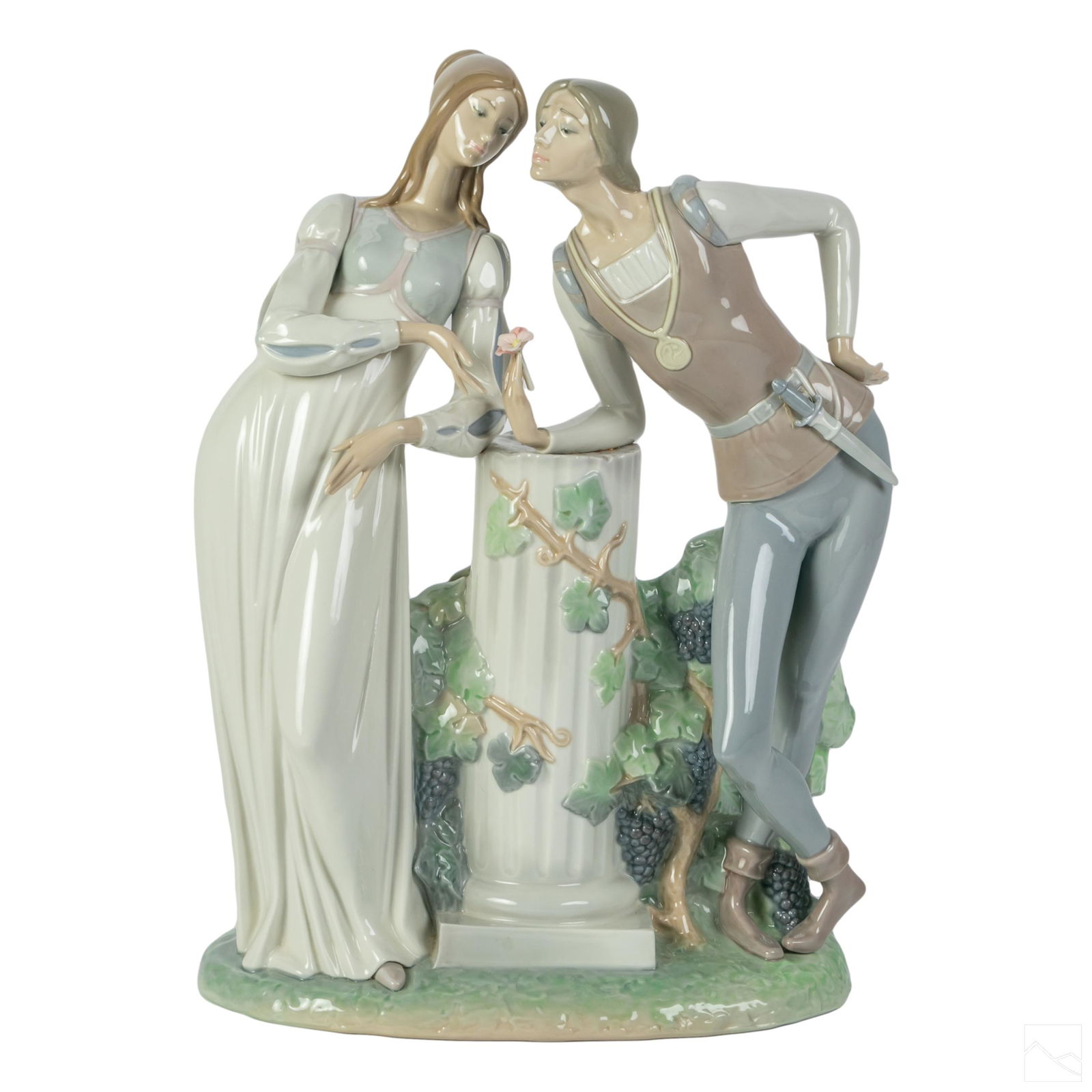 Lladro Romeo & Juliet Porcelain Figurine Sculpture (1 of 9)