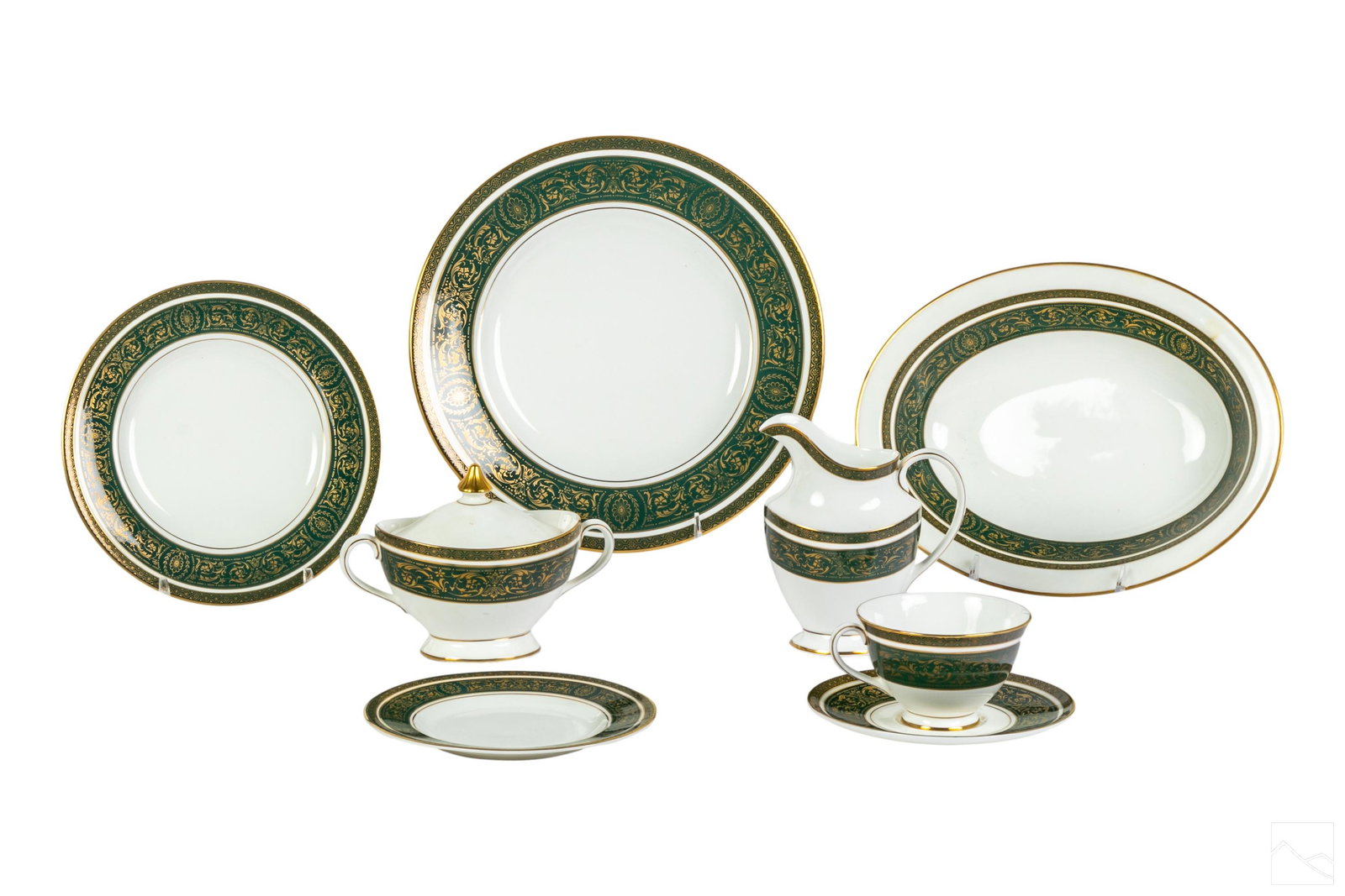 Royal Doulton China Vanborough Dinner Service 63pc: Royal Doulton English bone china porcelain 63 piece dinner service. Produced circa 1970 in the Vanborough Green pattern, number H4992. Includes: 12 footed coffee cups with custom zippered case (2.5" x