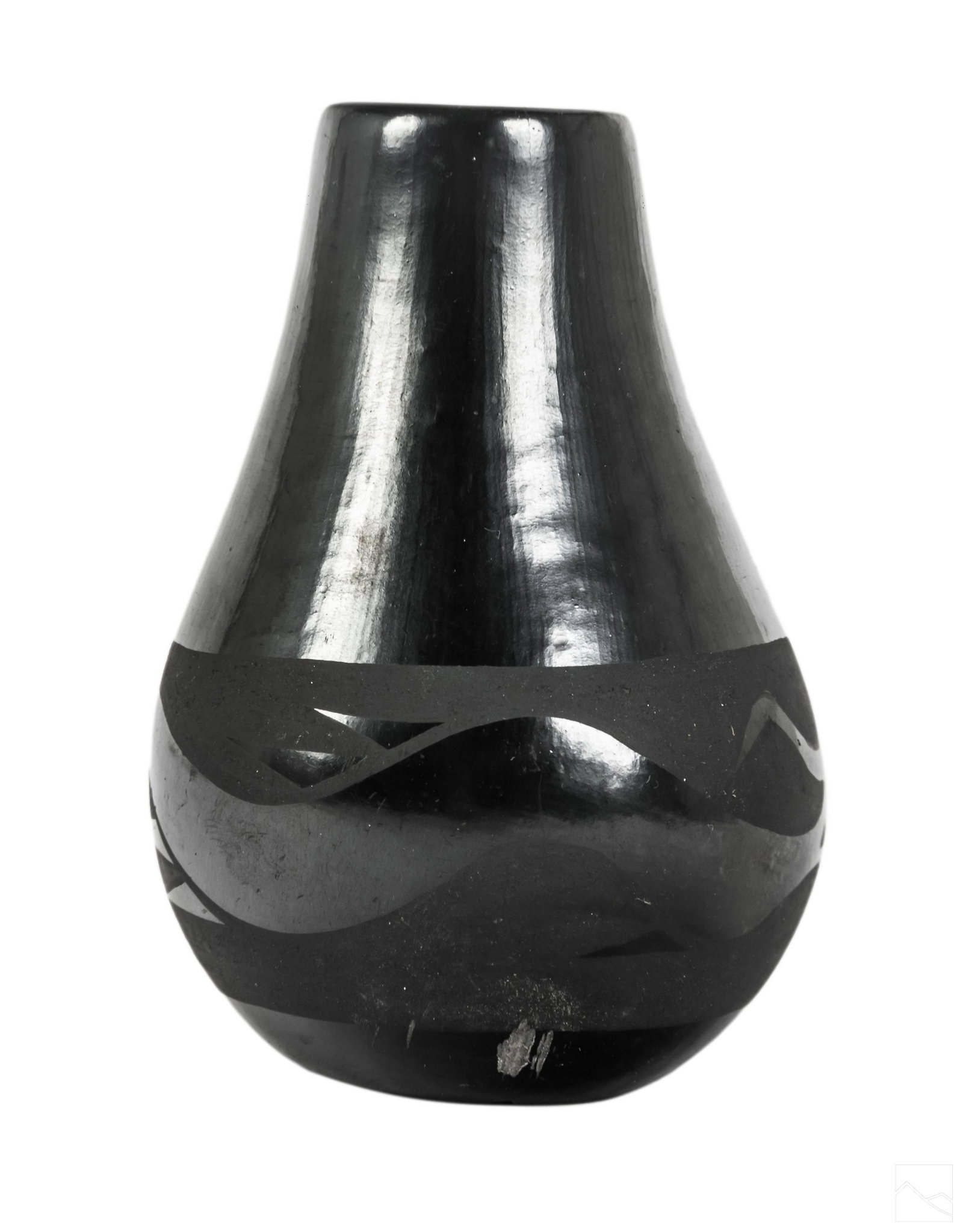 Santa Clara Pueblo SIGNED Blackware Pottery Vase (1 of 5)