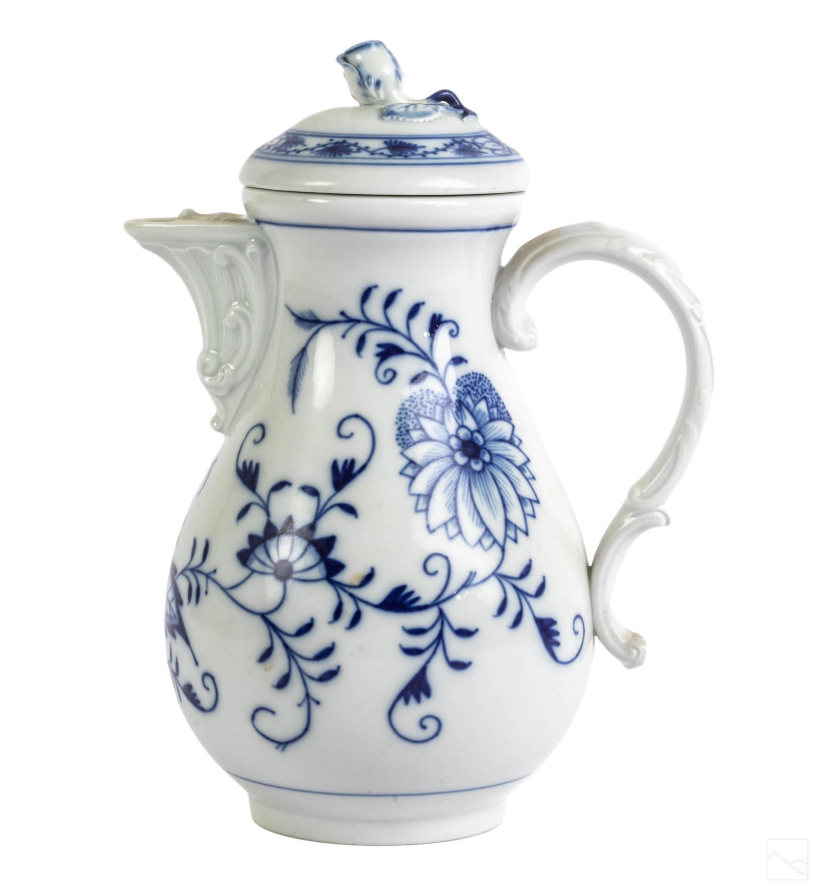 Meissen German Porcelain Blue Onion Lidded Teapot (1 of 5)