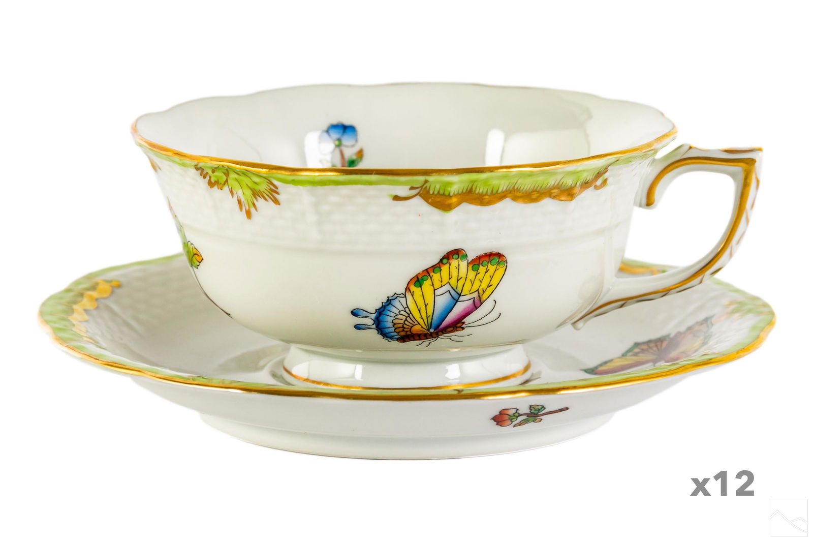 Herend Porcelain Queen Victoria Cups & Saucers SET May 25, 2022