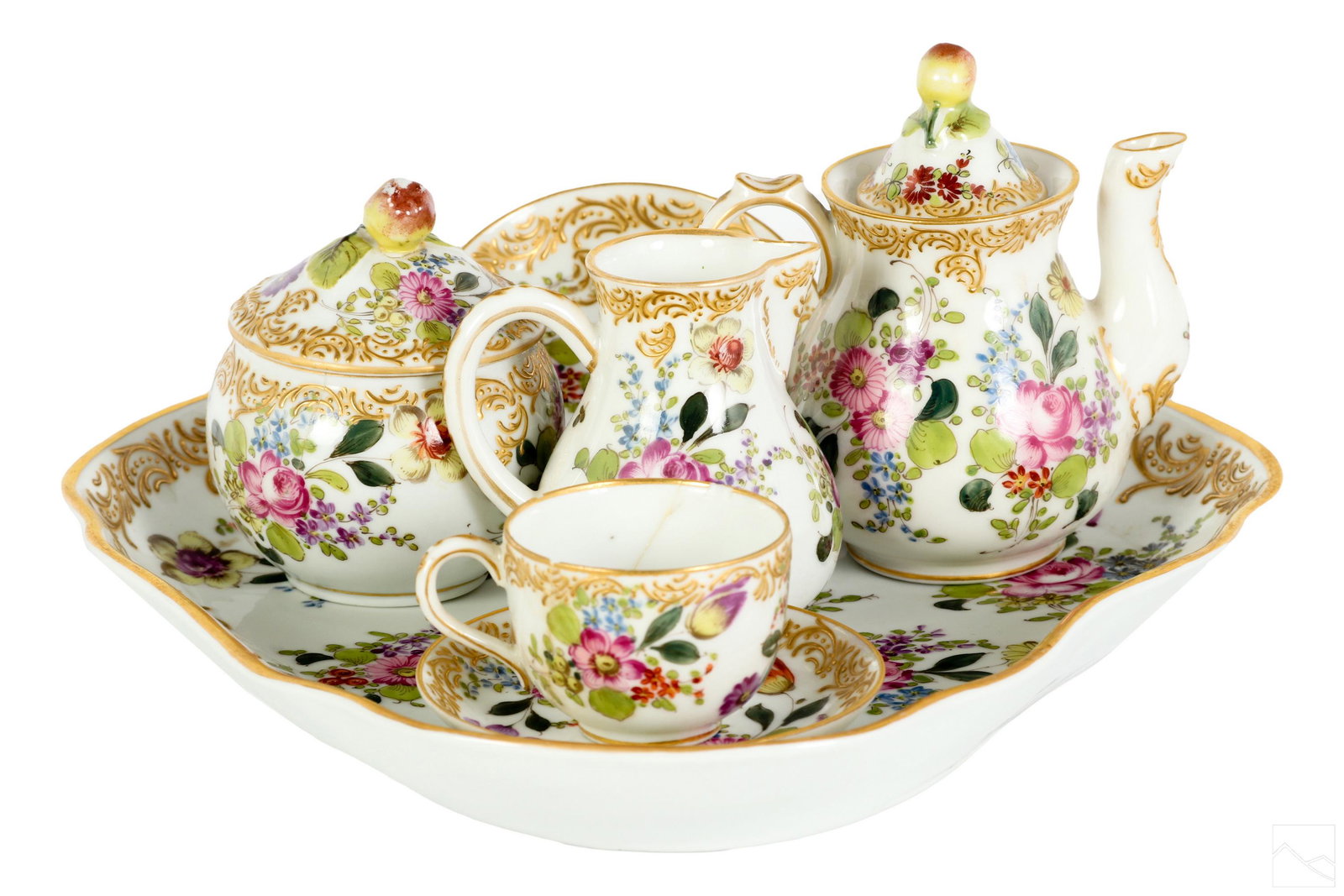 Meissen German Porcelain Tea Service & Tray SET: Meissen German porcelain tea service set. Lot includes: one (1) tri-corner tray with floral decoration; one (1) teacup; two (2) saucers; one (1) each creamer, sugar bowl, and teapot 5" x 3" x 3". All 