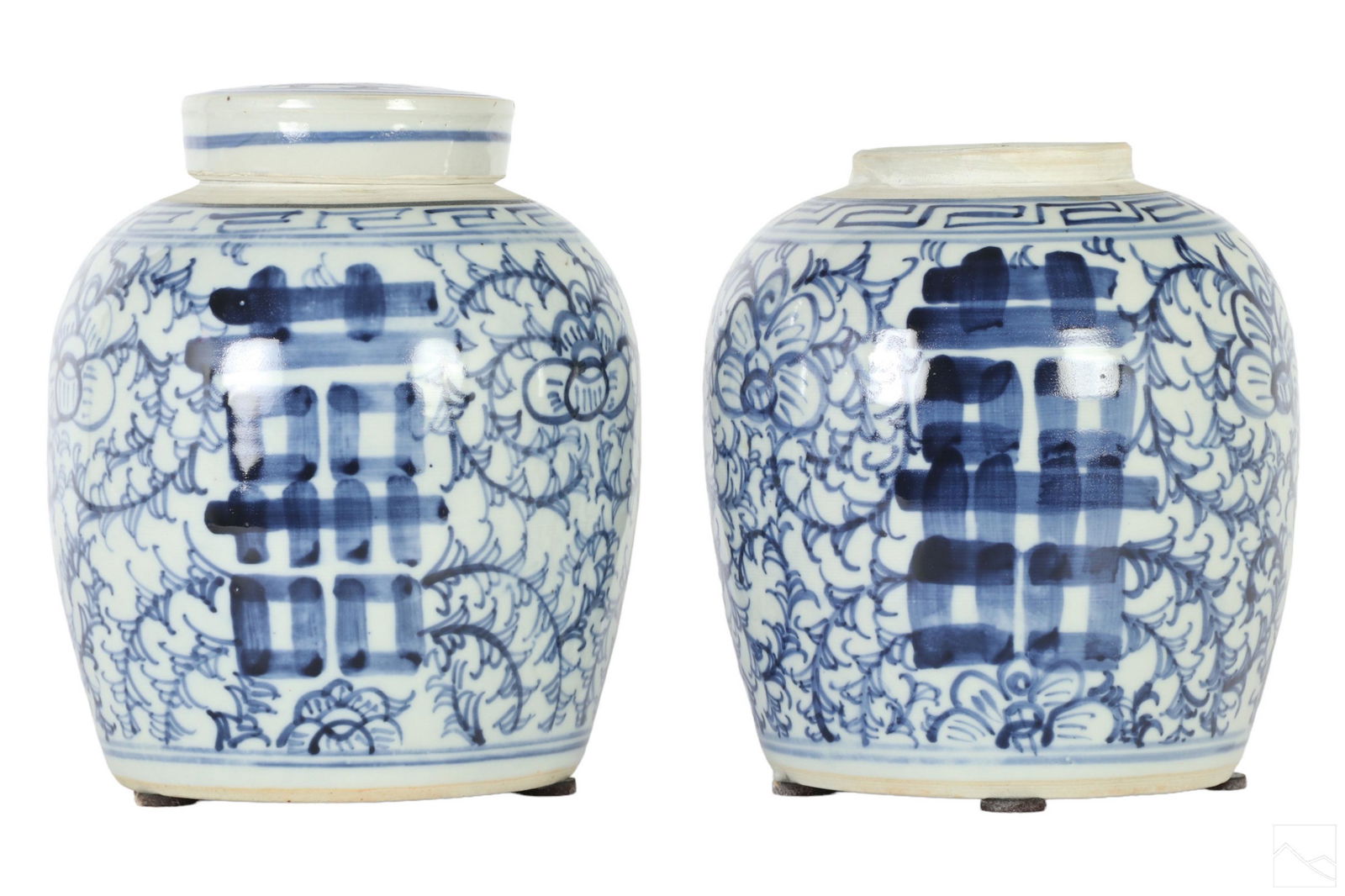 Chinese Blue and White Porcelain Round Ginger Jars (1 of 5)