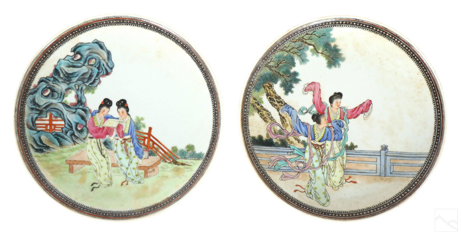 Chinese Antique Republic Era Porcelain Plates LOT (1 of 5)
