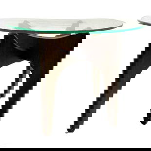 Adrian Pearsall Stingray Glass & Wood Side Table: A vintage accent or side table produced in the manner of American architect and designer Adrian Pearsall (1925-2011). A Mid Century Modern Space Age style "Stingray" design, featuring kidney shaped gl