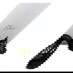 Christian Dior 30 Montaigne Heeled Slides Sz 38.5: A pair of Christian Dior designer ladies heeled slides shoes, in the 30 Montaigne design. Crafted from black calfskin, with polished bras DD from embellishments. NEW with box. Marked size 38.5 (Europe