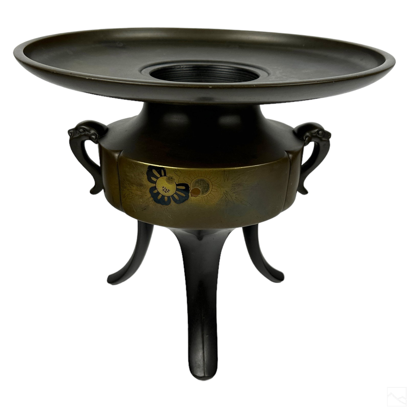 Japanese Meiji Bronze Ikebana Tripodal Cooking Pot: An antique Japanese patinated bronze ikebana cooking pot with tripod base, produced during the Meiji Era (circa late 19th Century to early 20th Century). Striking design with circular, wide rim, lobed