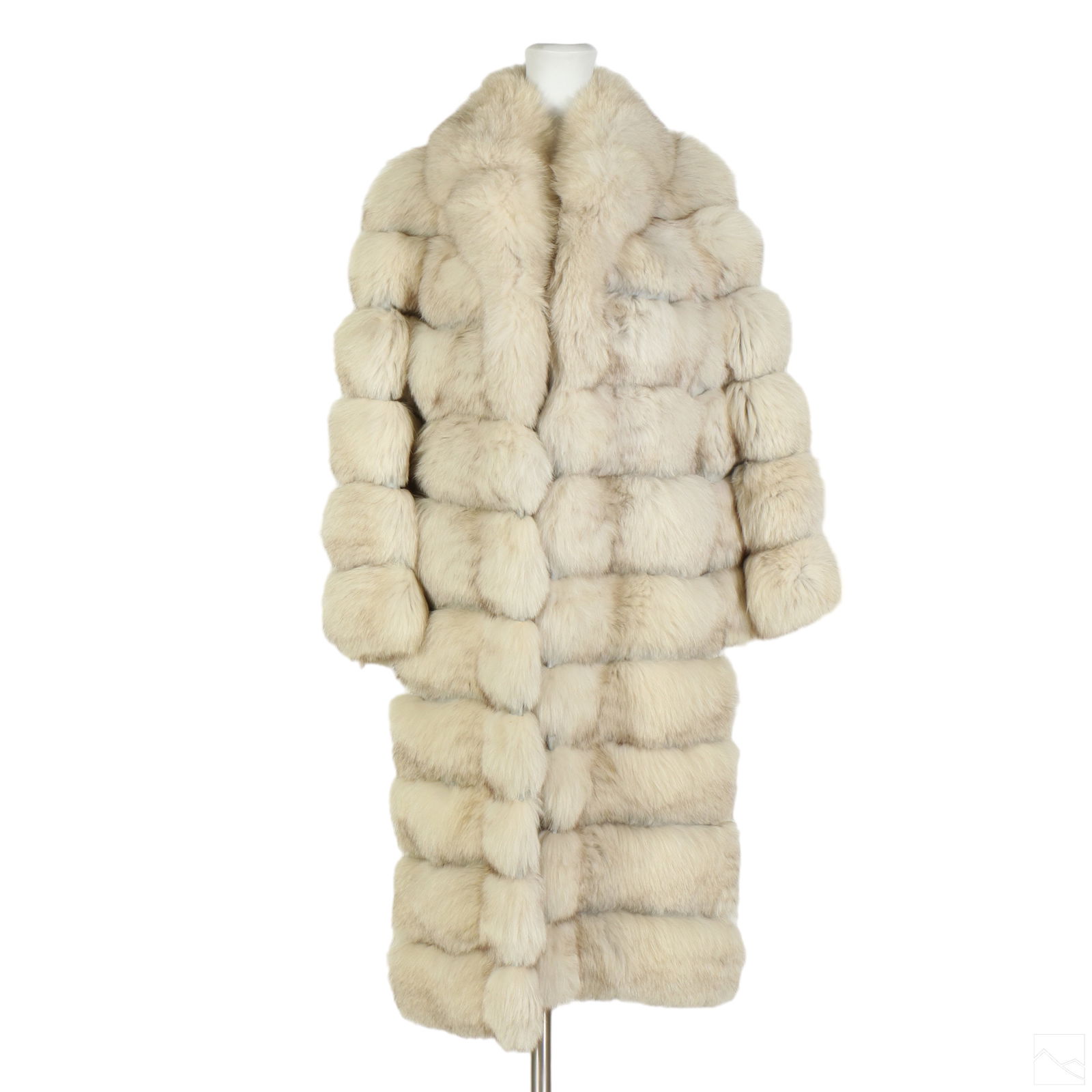 May Daniels & Fisher Designer Blue Fox Fur Coat (1 of 6)