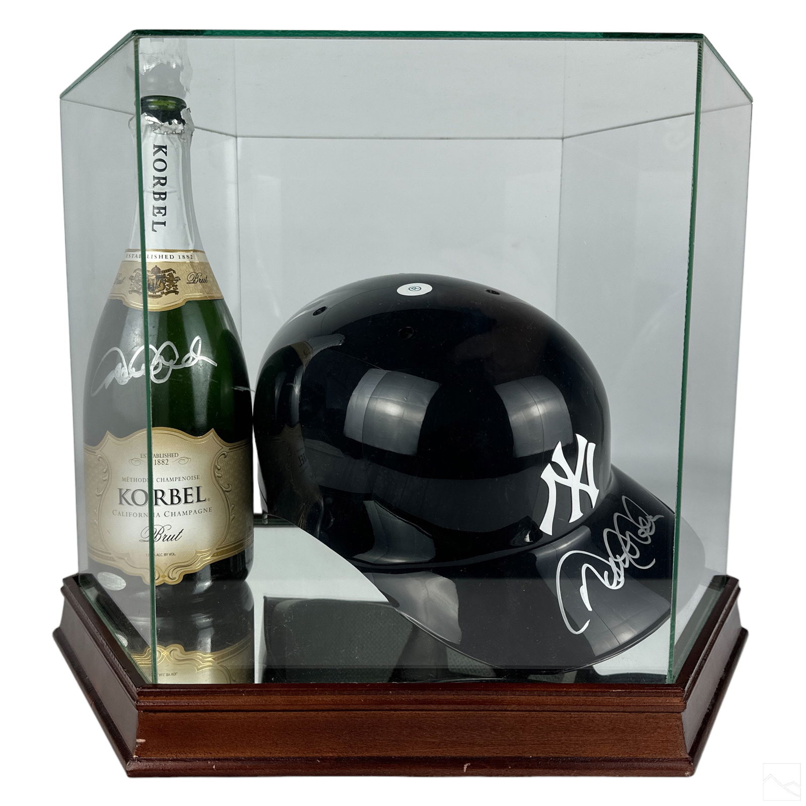 Derek Jeter SIGNED Helmet and Champagne Bottle COA (1 of 12)