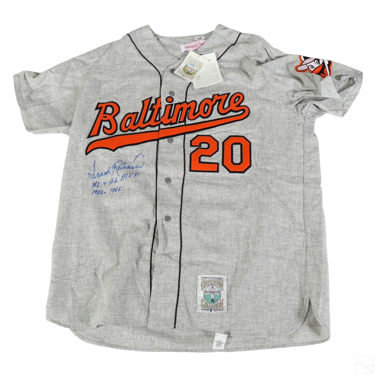Frank Robinson SIGNED MLB Baseball Jersey with PSA (1 of 5)