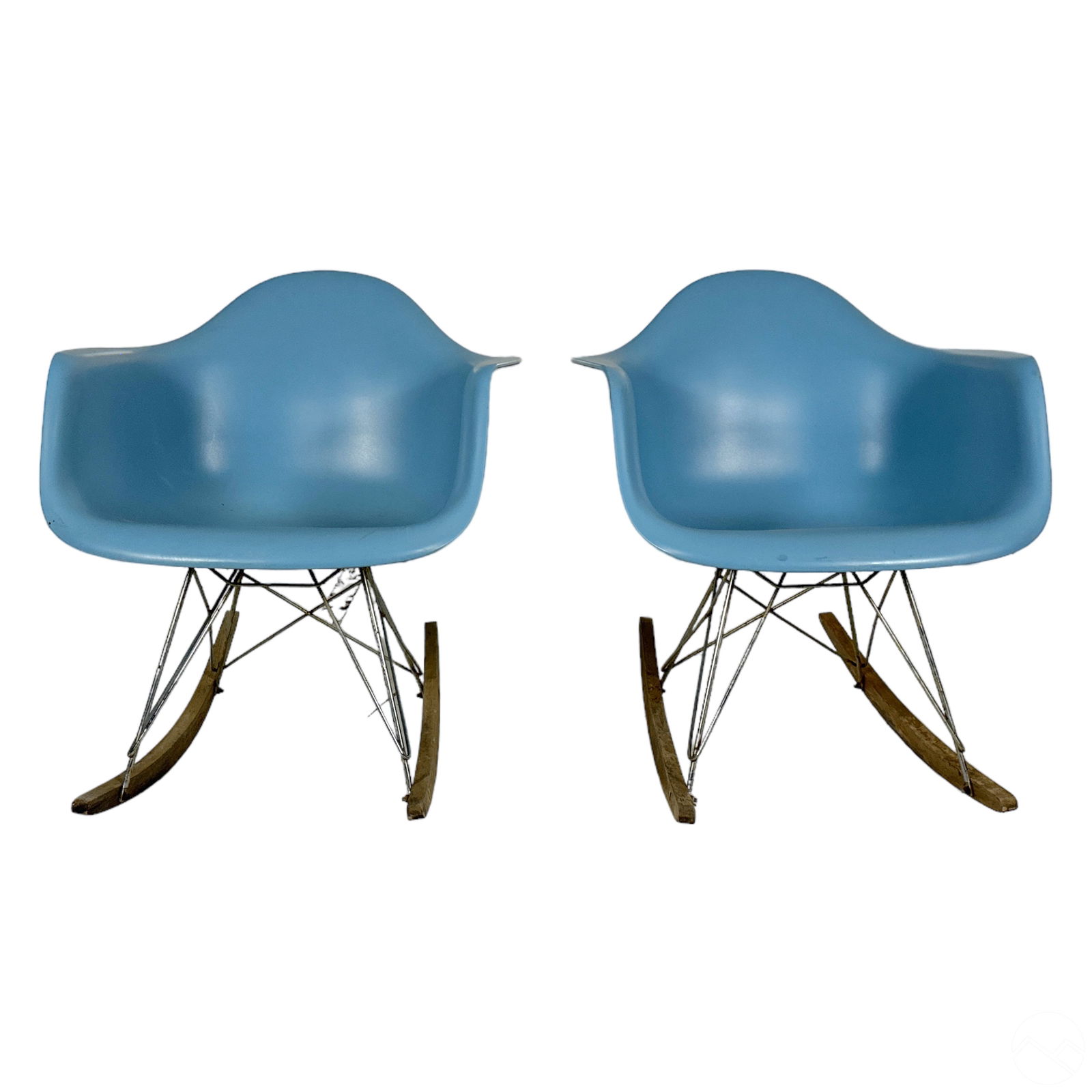 Blue Shell Eiffel Tower Rocking Chairs after Eames (1 of 6)
